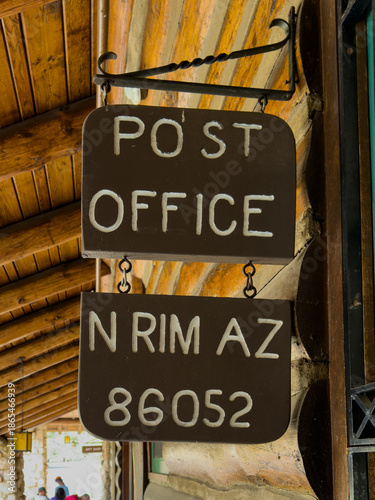 Fotografi Sign For Post Office On North Rim Of Grand Canyon