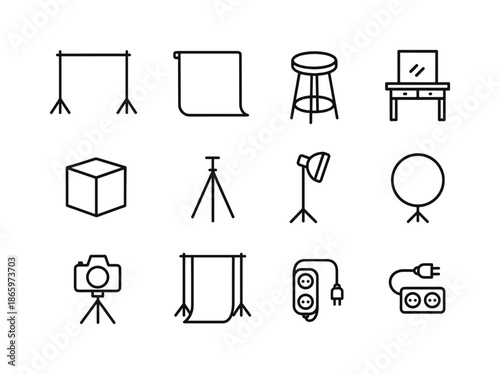Studio Icon Set. Taking portraits in a studio ? Studio Setup. Line icon set of Taking portraits in a studio ? Studio Setup: backdrop stand, seamless paper