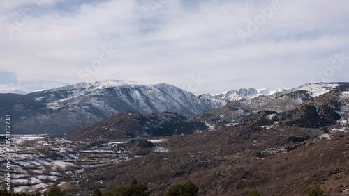 Canvas Print mountains in the snow