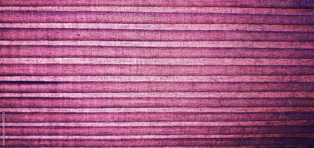 Fototapeta premium Pinke Streifen mit Farbverlauf als Vollbild und Hintergrundbild mit Platz für Text