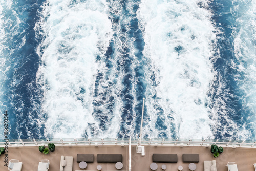 Fotografi Furnished aft deck of a cruise ship