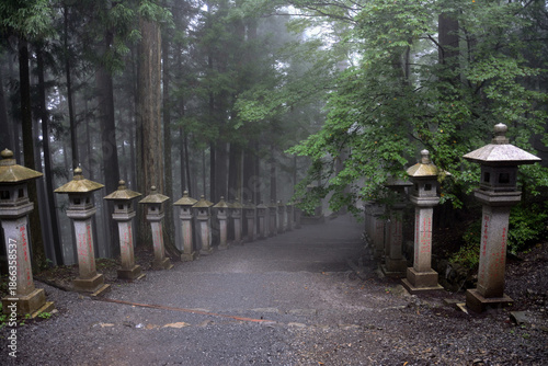 三峯神社の参道