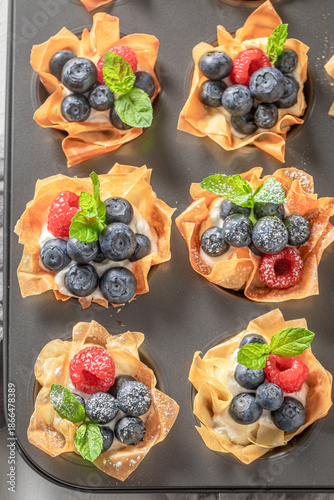 Delicious and sweet phyllo ...