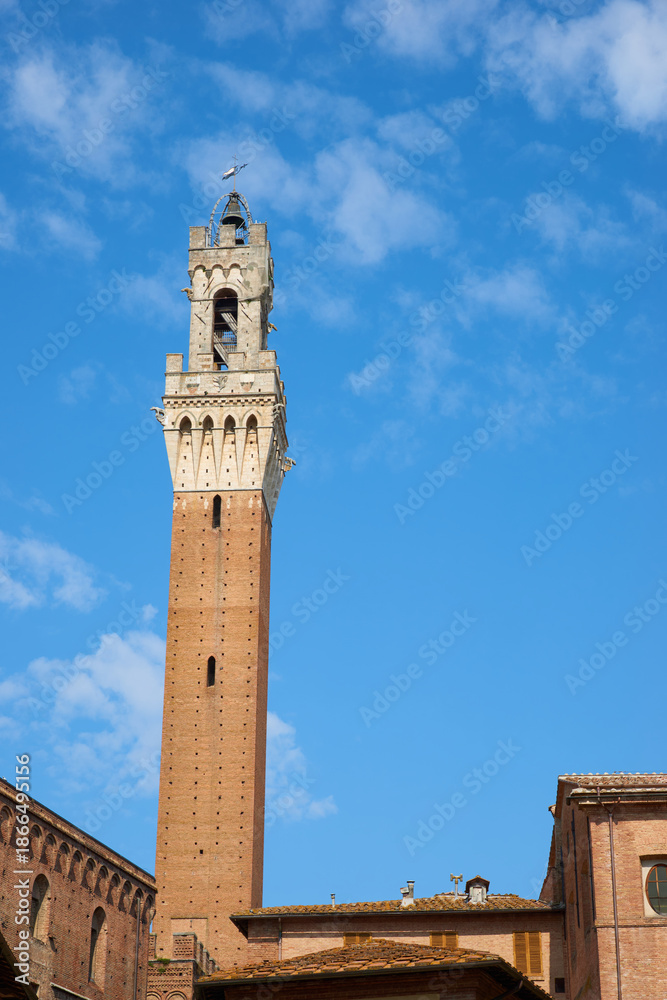 Obraz premium Tower in Campo Square in Siena, Tuscany, Italy.