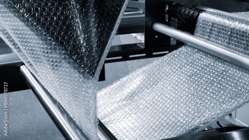 Foto Conveyor Filling and Packaging Machine for Food