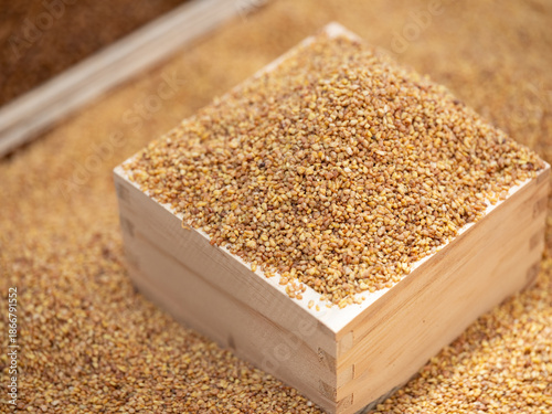 Dried herbal medicines sold in traditional markets