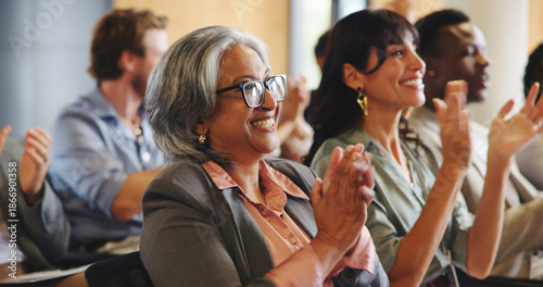 Foto Business people, audience and applause with presentation, summit and seminar event
