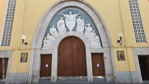 Entrance of Nuestro Padre Jesús del Gran Poder church
