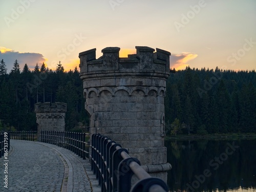Quadro su tela sunset turret scene, reflective water enhances tranquil ambiance of ancient guar