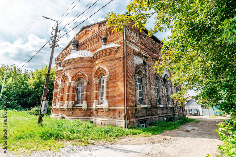 Fototapeta premium The Old Believers Church of St. John Chrysostom in Tula, Russia. Located at 1 Proletarskaya Street