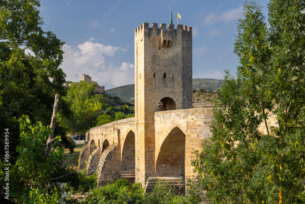 Fototapeta premium Frias medieval bridge tower spanning the river Ebro