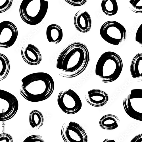 Seamless pattern with sketch circles shape