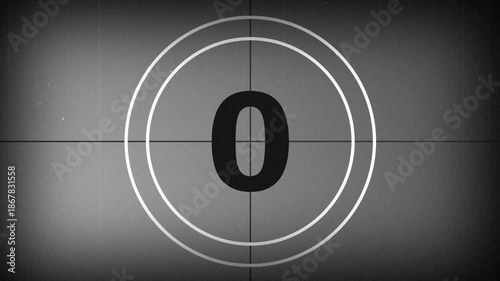 5 to 0 second old film countdown animation. Countdown movie projector retro vintage style 4K resolution.