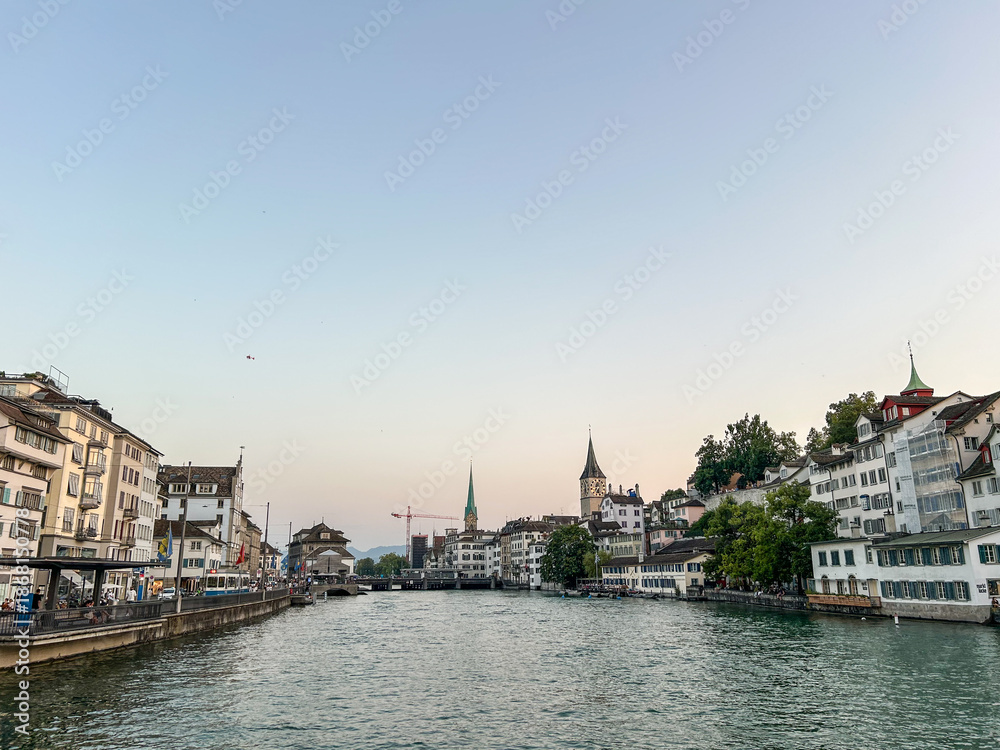 Fototapeta premium Limmat River in Zurich at Dusk