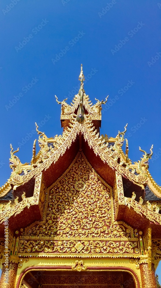 Fototapeta premium thai temple in thailand