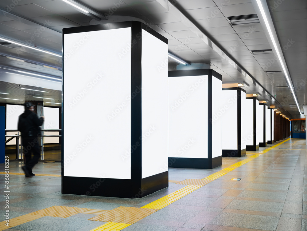 Naklejka premium Mock up Billboard Media advertisement template Digital screen Indoor building Subway station