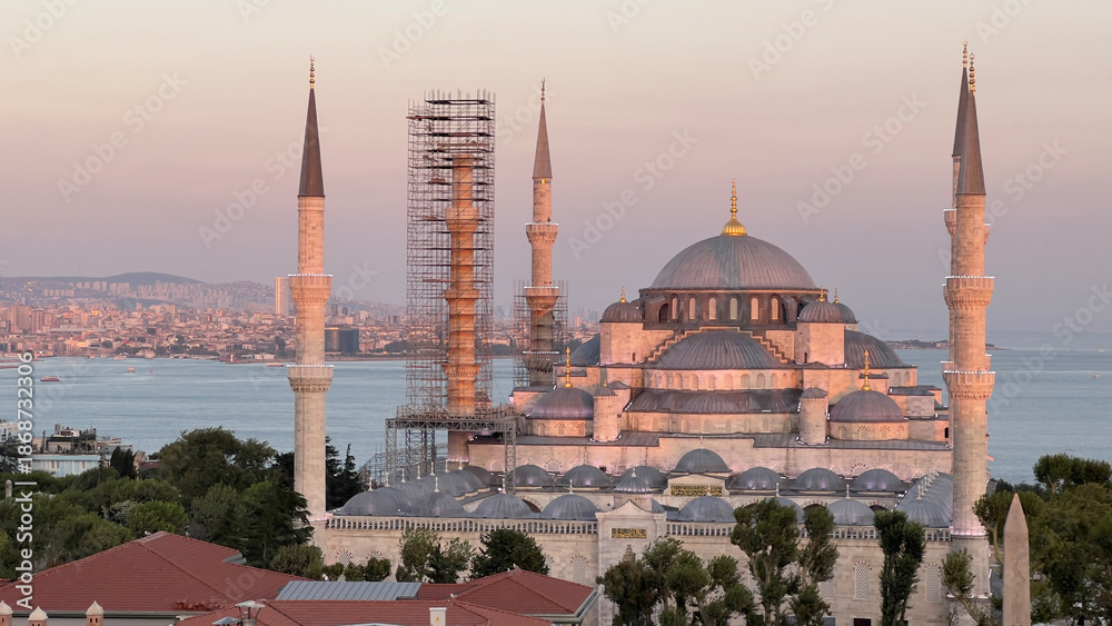 Obraz premium istanbul bosphorus sunset view turkiye