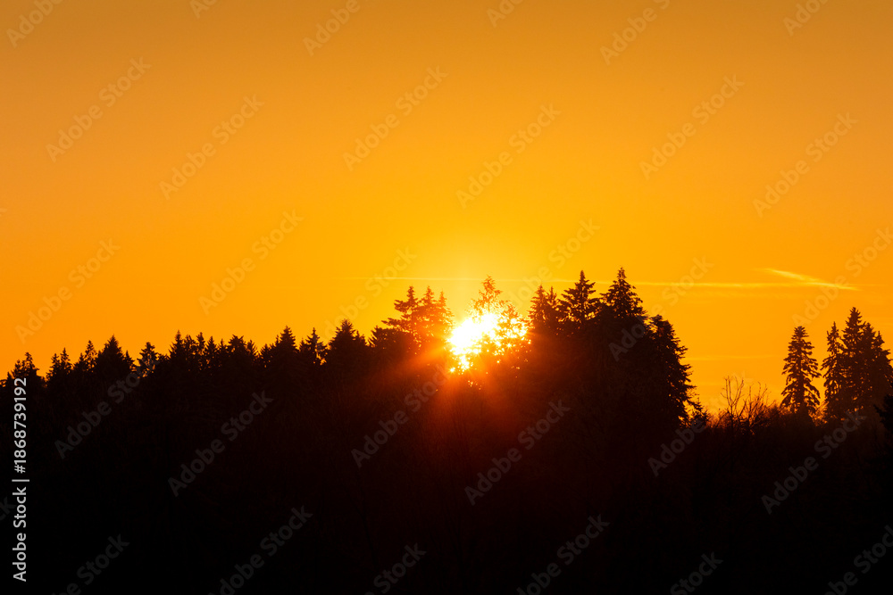 Fototapeta premium sunset in the mountains