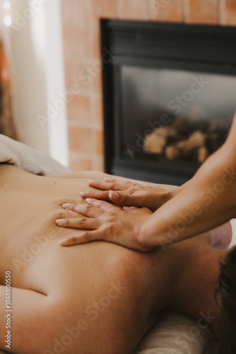 Wallpaper Mural Massage Therapist at Work Torontodigital.ca