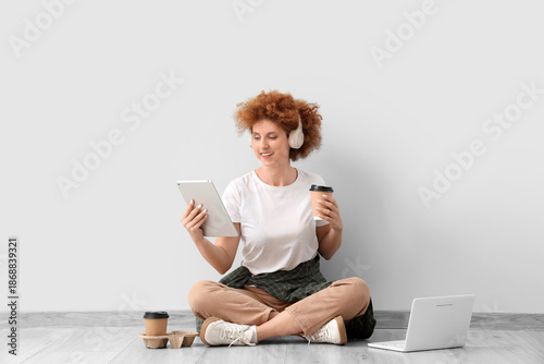 Redhead female freelancer i...