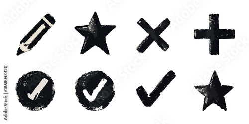 Zestaw ręcznie rysowanych czarnych ikon: ptaszki, gwiazdki, krzyżyki, ołówki, plusy na tle.