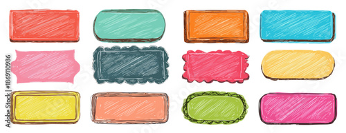 투명한 배경에 섬세하게 손으로 그린 거미줄과 거미, 서리 내린 겨울 나뭇가지와 붉은 열매가 어우러진 빈티지 스타일의 장식 일러스트레이션.