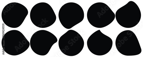 Organic blob shapes collection. organic blob shapes in various forms and abstract vector illustration. Black blob shapes, abstract organic forms, vector illustration. 