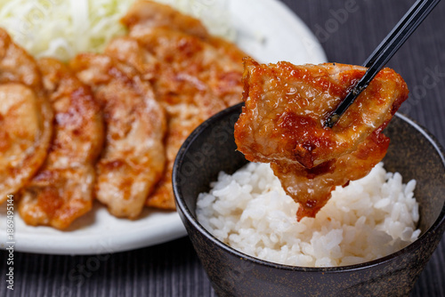 豚ロースの味噌ダレ焼き