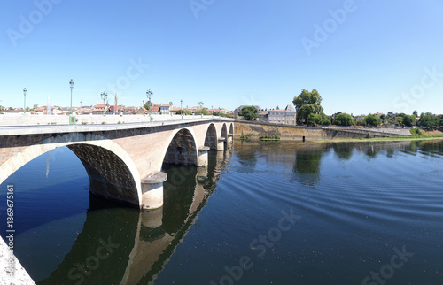 Foto Bruecke ueber die Dordogne in Bergerac