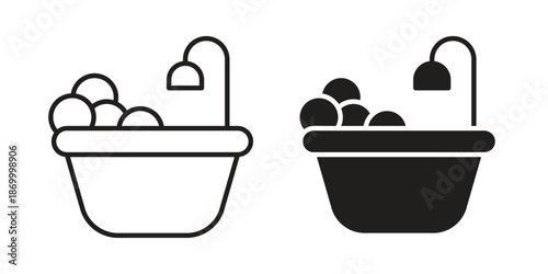 Bathtube icons for design. Easily editable stroke. Modern flat design.