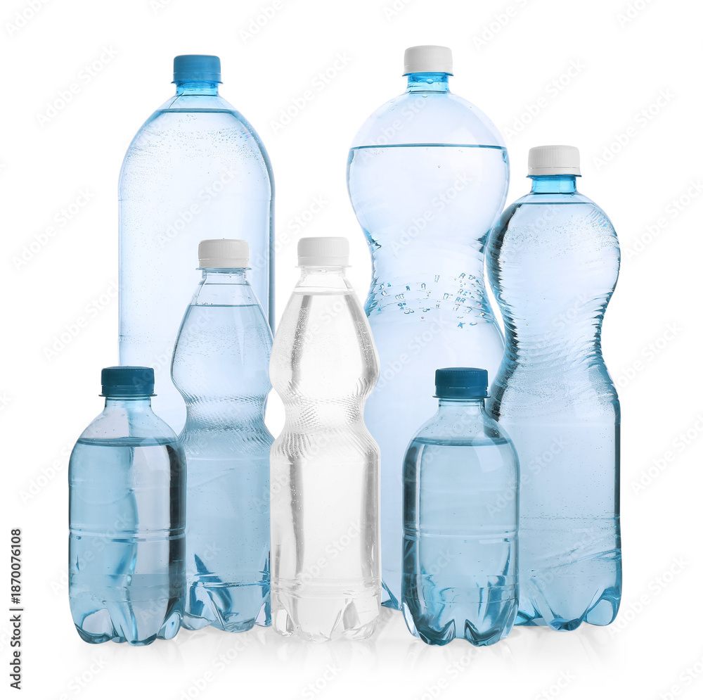 Naklejka premium Water bottles of different sizes isolated on white