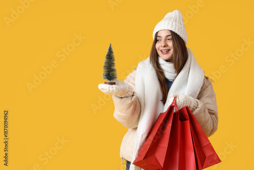 Young woman in winter cloth...