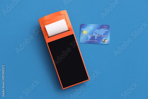 Payment terminal with credi...