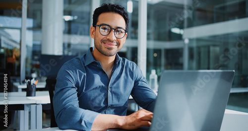 Foto Businessman, portrait and smile in office with laptop, pride and bookkeeping as accountant