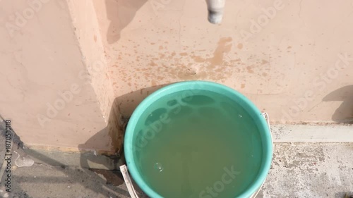 Wallpaper Mural muddy and dirty Tap water supplied to houses. Torontodigital.ca