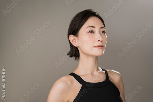 фотографія 美しいアジア人女性のビューティーイメージ