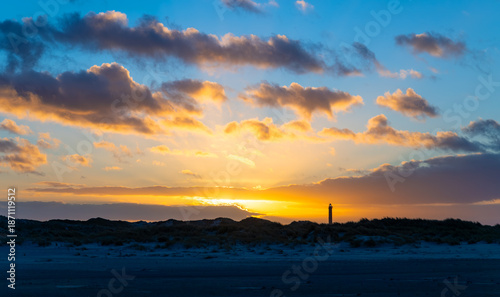Photos Sunset atmosphere in the Wadden Sea National Park World Heritage Site on the North Sea island of Norderney (Germany)