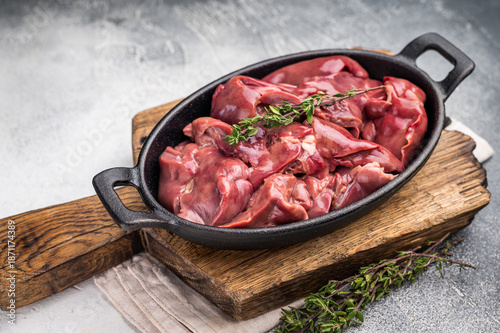 Bild auf Leinwand Freshly sourced poultry liver, chicken offals waiting to be transformed into a delicious dish