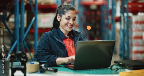 Картината върху платно Logistics, laptop and smile with woman in warehouse for quality assurance, cargo and shipping