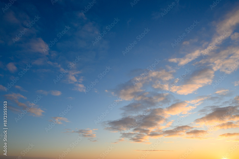 Fototapeta premium Beautiful color evening sky and amazing clouds