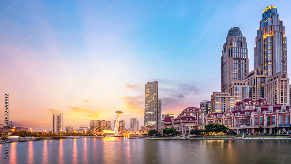 Obraz premium Tianjin Cityscape at Sunset with Modern Skyscrapers