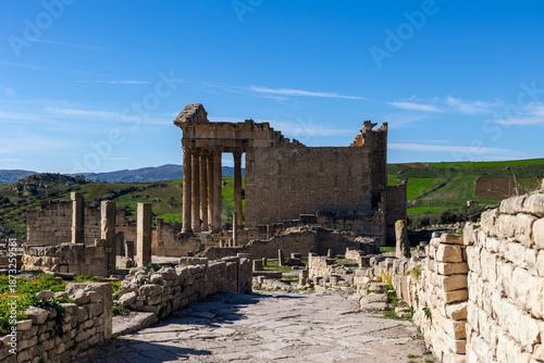 Obraz na płótnie Thugga: a North African city that preserves numerous remains of Punic, Numidian and Roman monuments, making it one of the most important archaeological sites in Tunisia