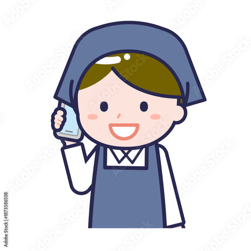 スマートフォンを使う「スタッフ」の男性