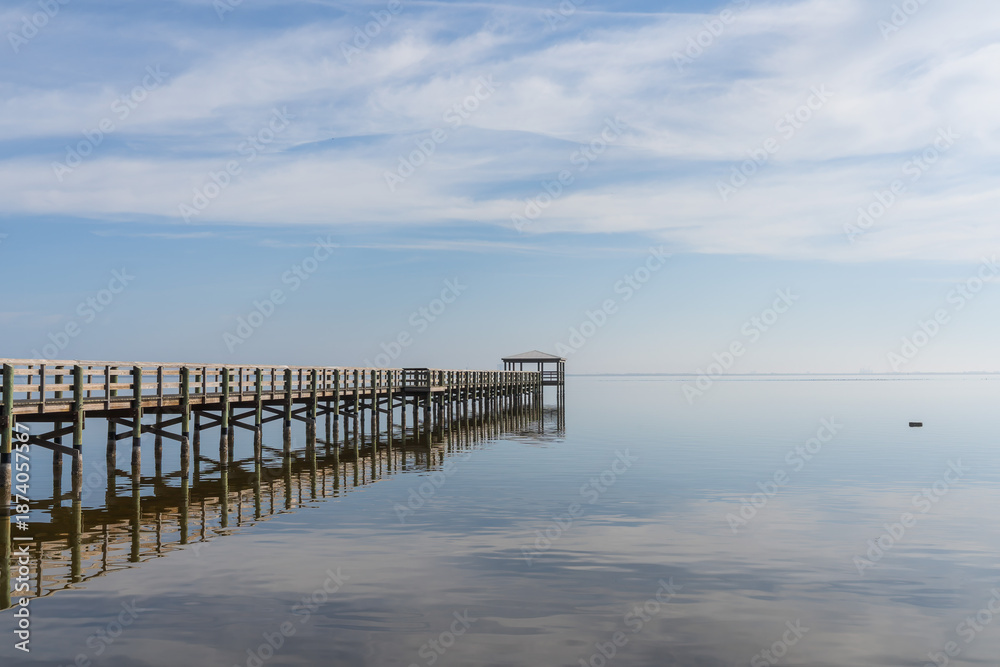 Fototapeta premium Pier in the Indian River