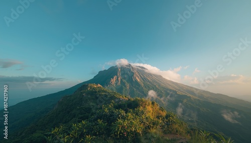 Mount Sumbing trail, highli...