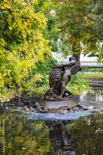 Photography Fountain depicting a man battling a mythological bird in the Burggarten (Castle