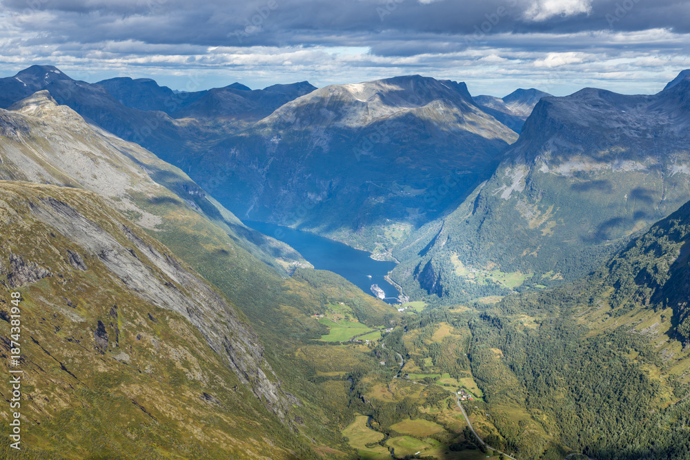 Fototapeta premium Scenic view over the Geiranger Fjord, Norway