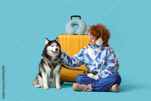 Female tourist with Husky d...