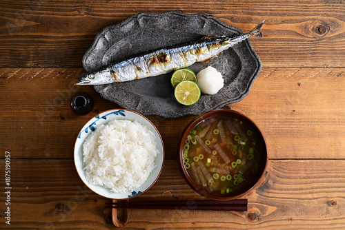 一汁一菜_さんまの塩焼き
