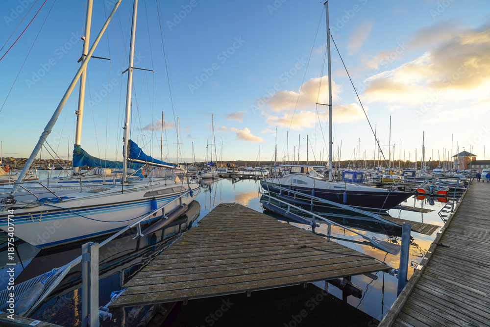 Fototapeta premium aarhus downtown canal pier city danmark theatre waterfront cityscape jacht harbor sailing ship blue sky